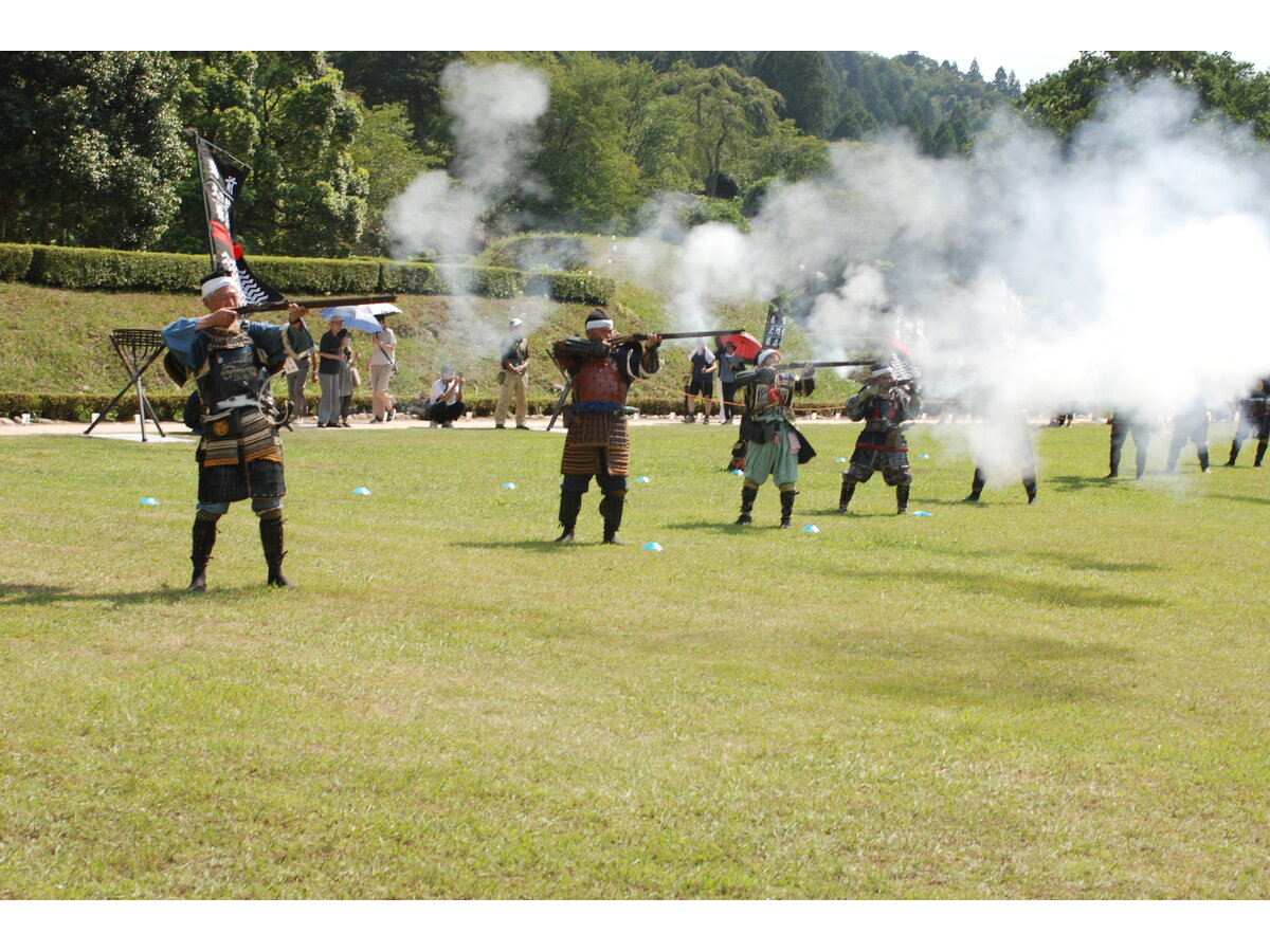 越前朝倉戦国まつり実行委員会の活動写真
